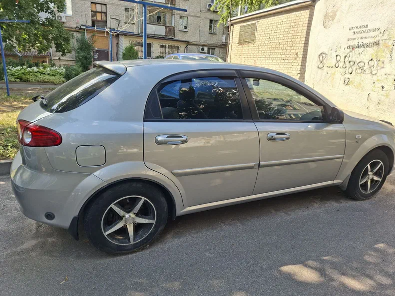 Chevrolet Lacetti 2008 - 2
