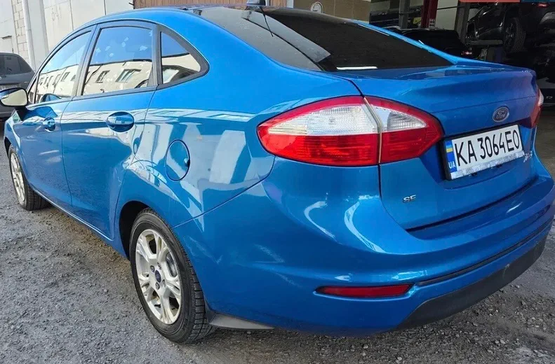 Ford Fiesta 2014 - 3