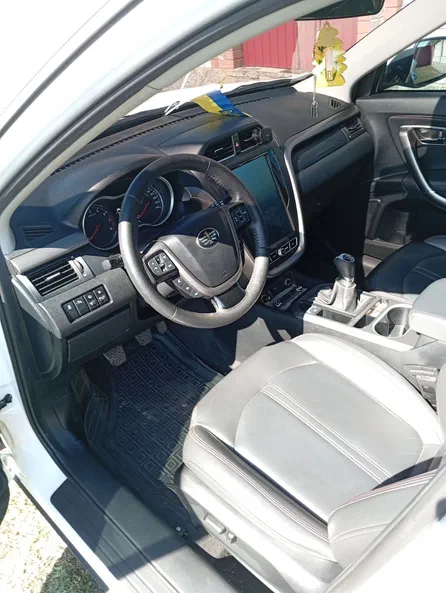 FAW Besturn X80 2020 - 5