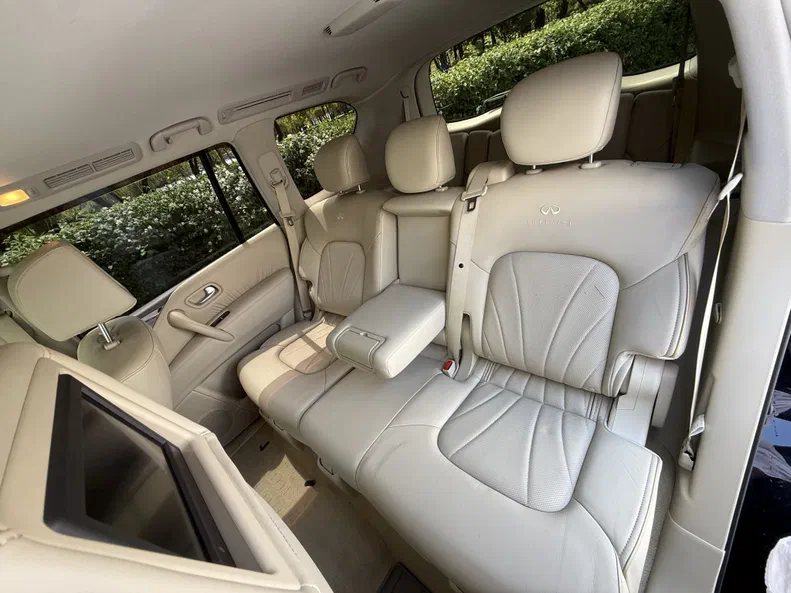 Infiniti QX80 2013 - 6