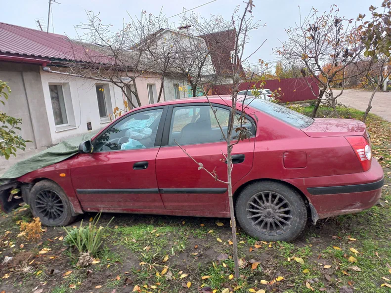 Hyundai Elantra 2004 - 1