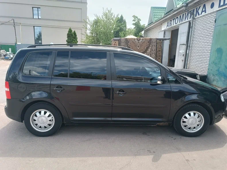 Volkswagen Touran 2006 - 1