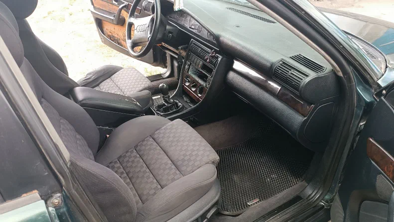 Audi 100 1993 - 15