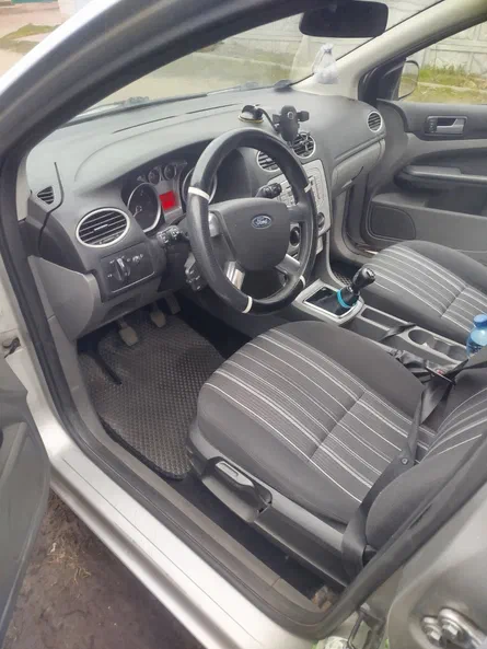Ford Focus 2008 - 3