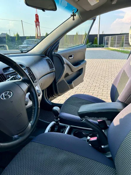 Hyundai Elantra 2008 - 8