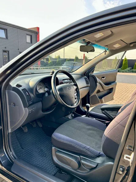 Hyundai Elantra 2008 - 4