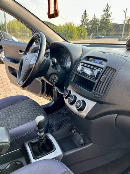 Hyundai Elantra 2008 - 7