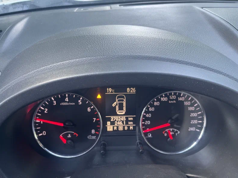 Nissan X-Trail 2012 - 12