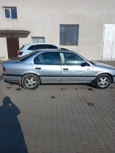 Nissan Primera 1992 - 1
