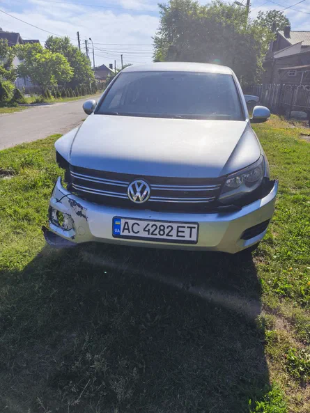 Volkswagen Tiguan 2012 - 5