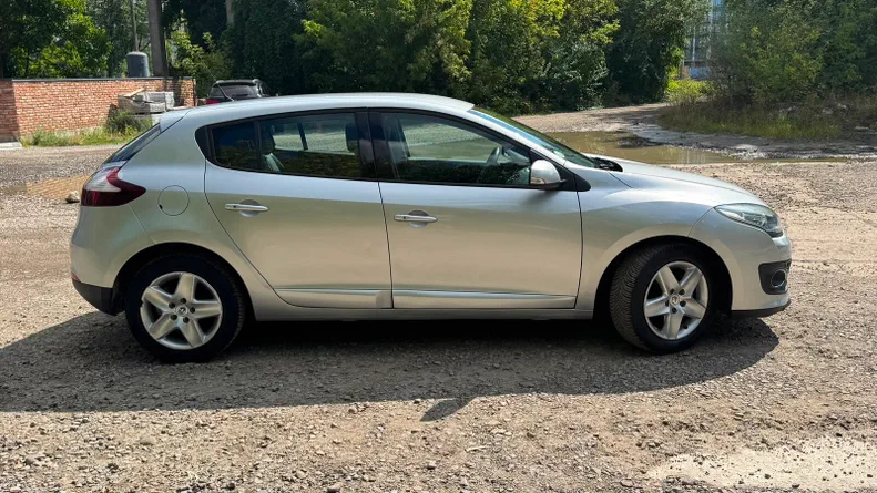 Renault Megane 2015 - 10