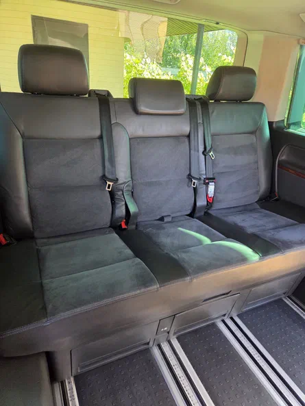 Volkswagen Multivan 2008 - 6