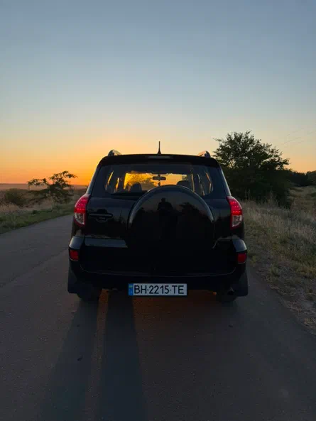 Toyota RAV4 2006 - 4