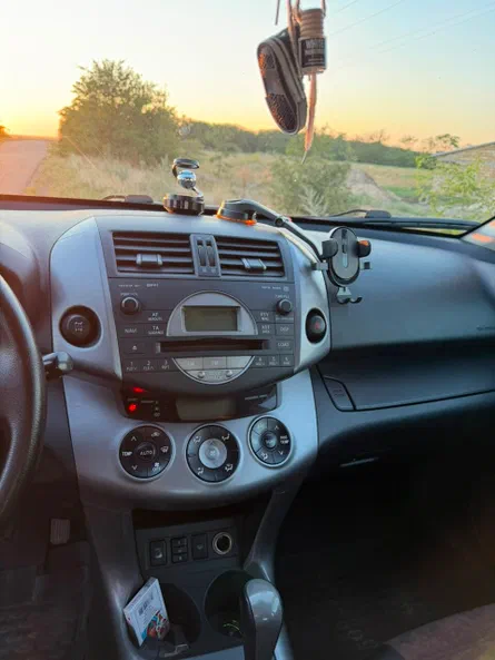 Toyota RAV4 2006 - 6