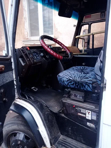 Mercedes-Benz 711D 1996 - 14