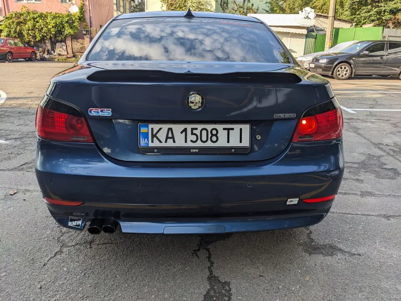 BMW 5 серія 2003 - 8