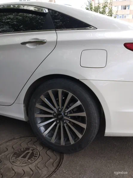Hyundai Sonata 2014 - 13