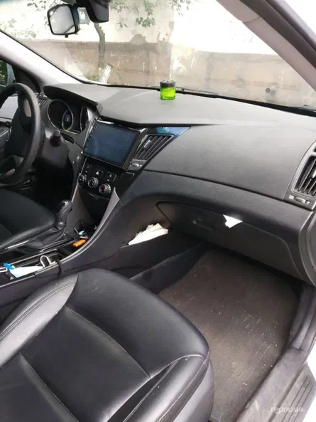 Hyundai Sonata 2014 - 19