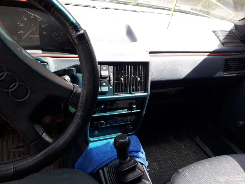 Audi 100 1986 - 14
