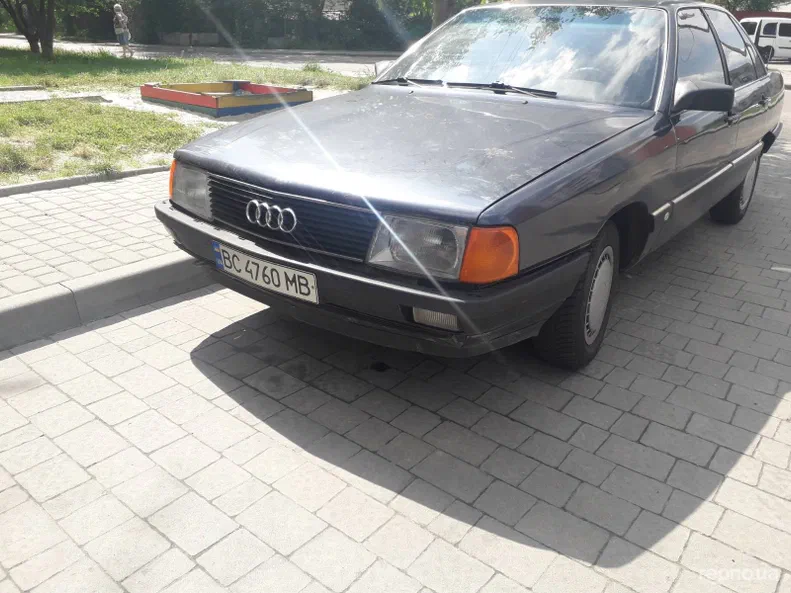 Audi 100 1986 - 31