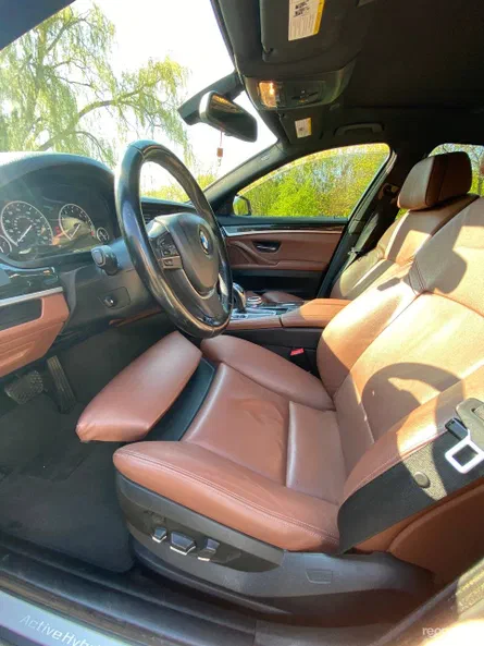 BMW 5 серии 2012