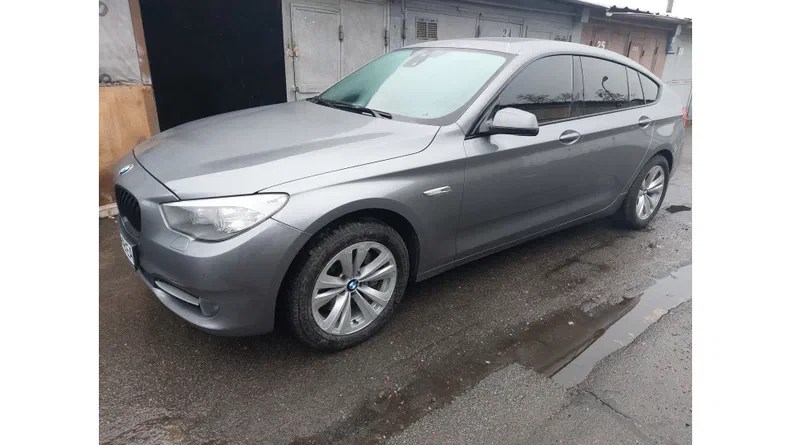 BMW 5 серія 2010 - 1