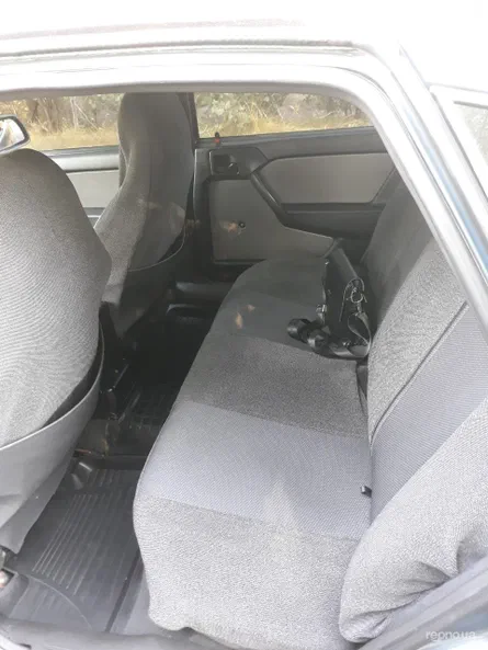 Opel Vectra 1990 - 11