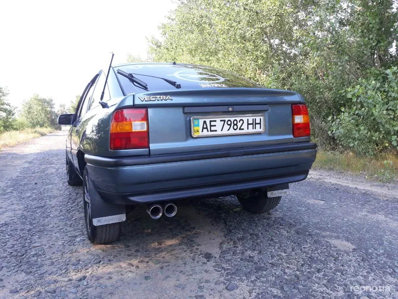 Opel Vectra 1990 - 9