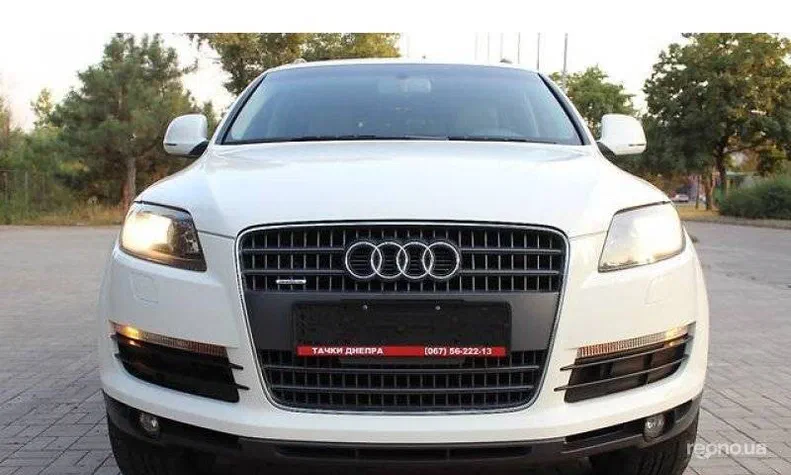 Audi Q7 2008 - 1