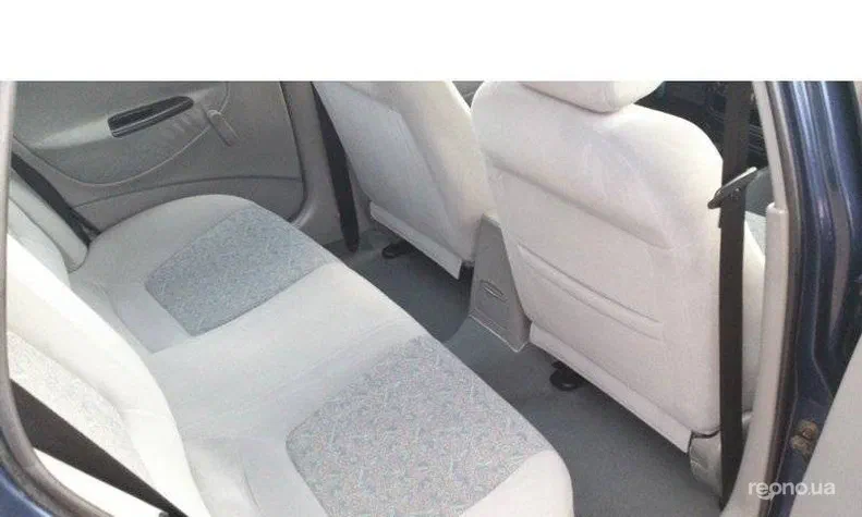 Daewoo Nubira 2002 - 9