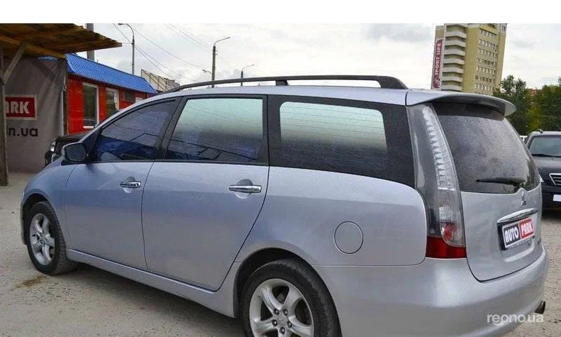 Mitsubishi Grandis 2006 - 25