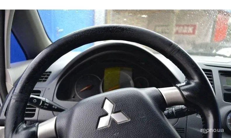 Mitsubishi Grandis 2006 - 17