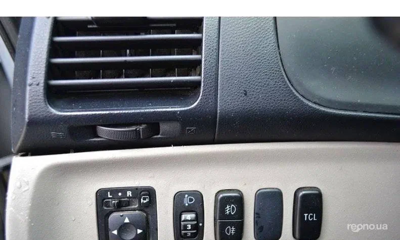 Mitsubishi Grandis 2006 - 18