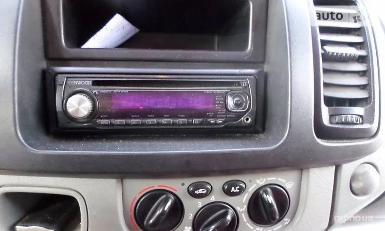 Nissan Primastar 2005 - 2