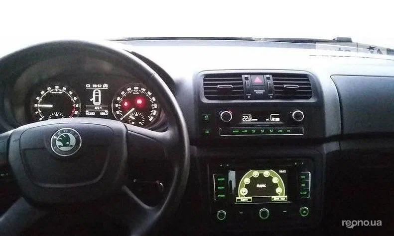 Skoda Fabia 2012 - 9