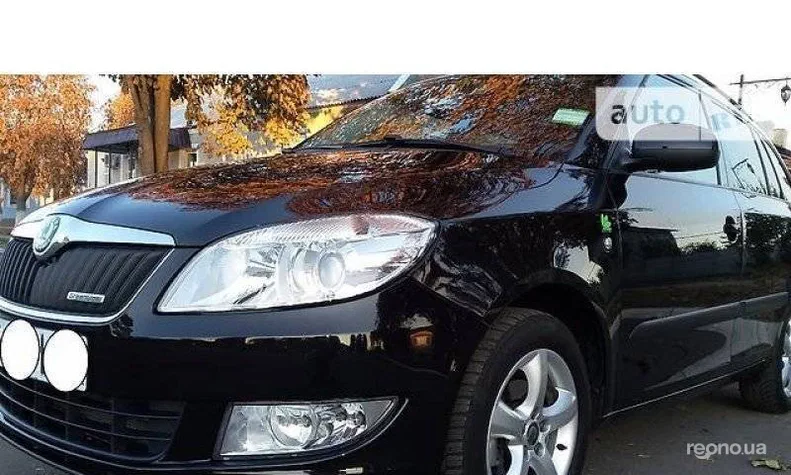 Skoda Fabia 2012 - 1