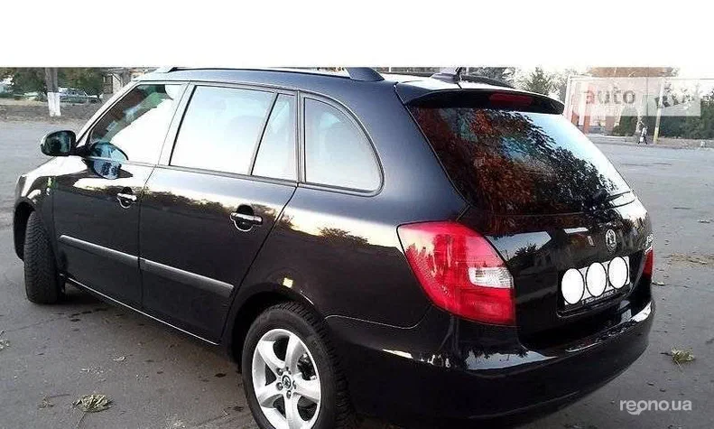 Skoda Fabia 2012 - 16