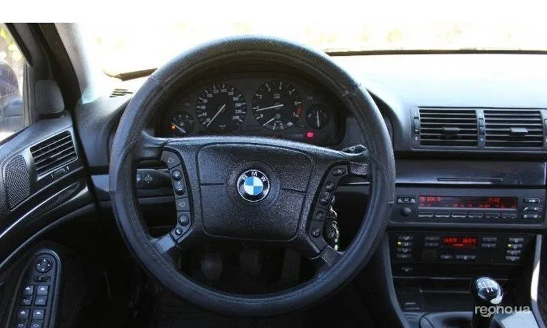 BMW 5 серія 2000 - 10
