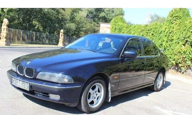 BMW 5 серія 2000 - 16