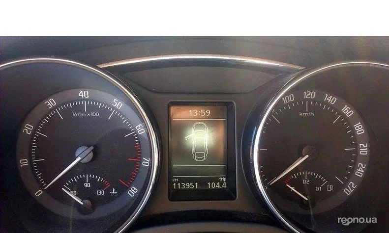 Skoda Superb 2009 - 4