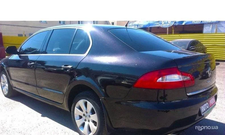 Skoda Superb 2009 - 10