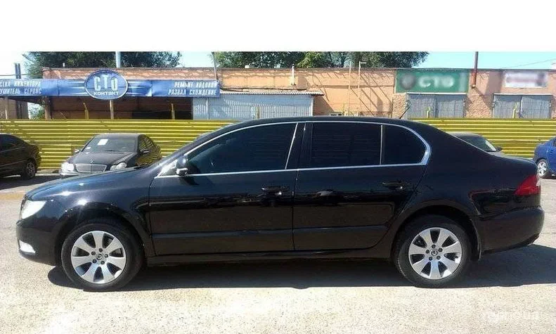 Skoda Superb 2009 - 9