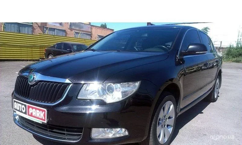 Skoda Superb 2009 - 8