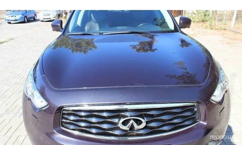 Infiniti FX 2011 - 1