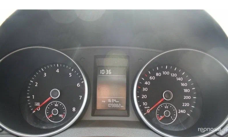 Volkswagen Golf 2010 - 0