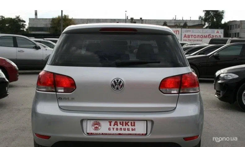 Volkswagen Golf 2010 - 10