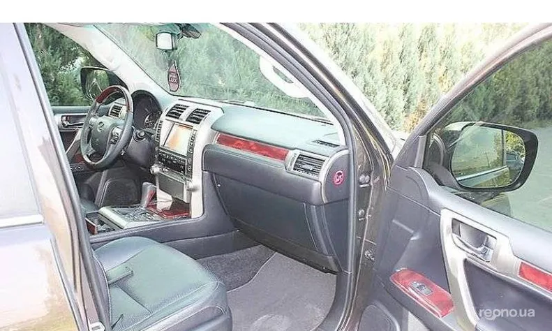 Lexus GX 2012 - 10
