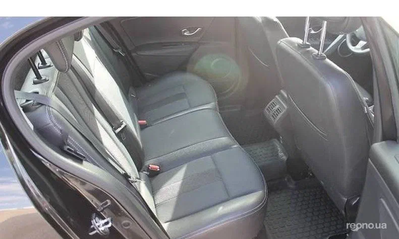 Renault Fluence 2010 - 7