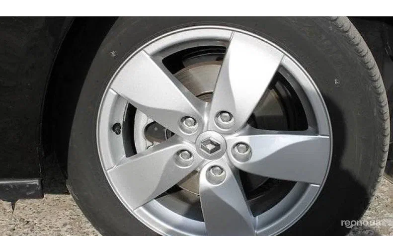 Renault Fluence 2010 - 1