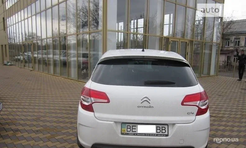 Citroen C4 2012 - 10